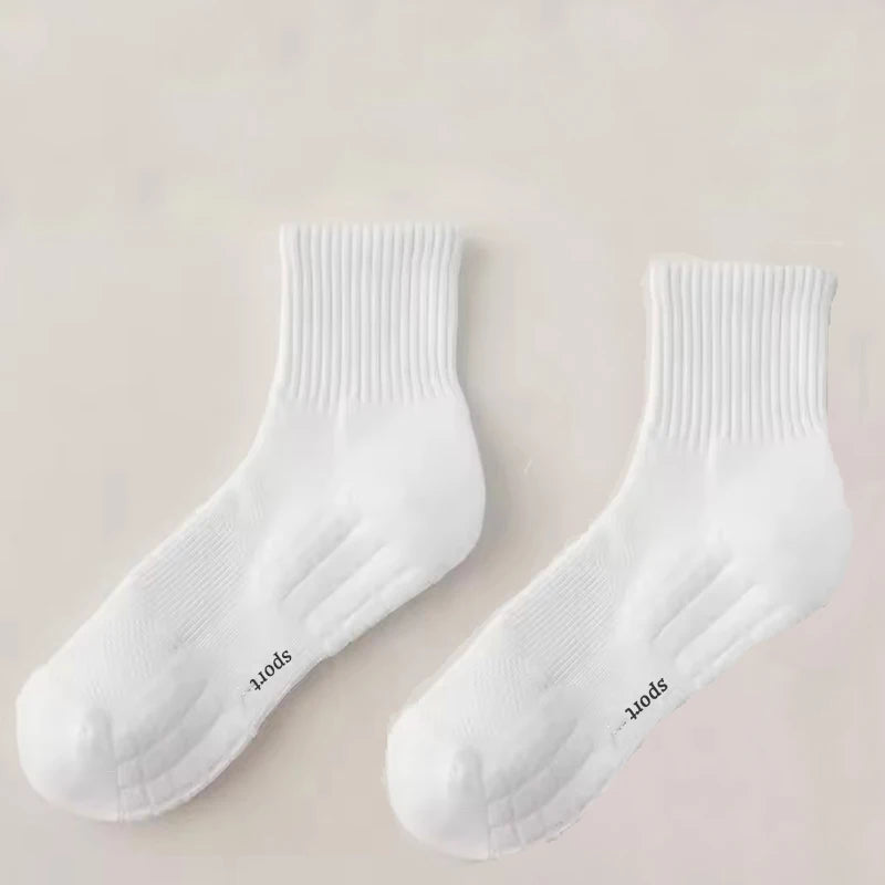 Men's Thick Bottom Sweat Absorbing and Breathable Sports Soc